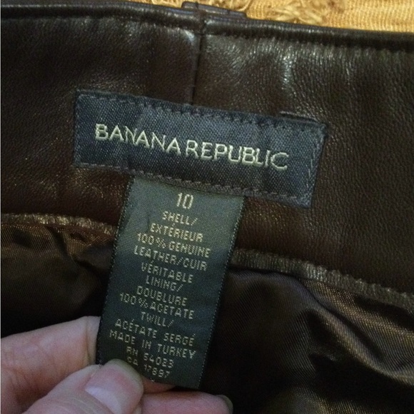 Banana Republic Brown
100% Leather Pants size 10 - Picture 3 of 5